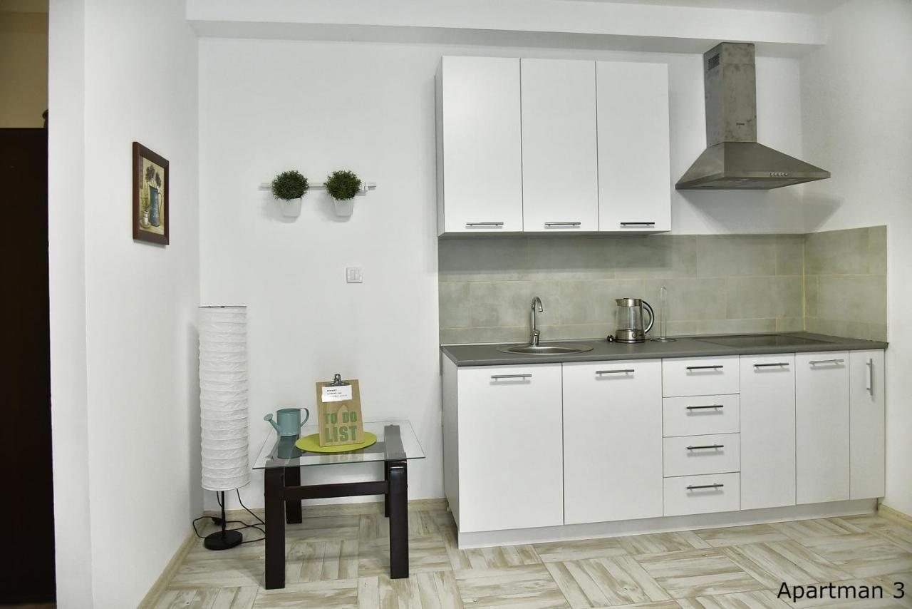 Vajda Apartments Novi Sad Esterno foto