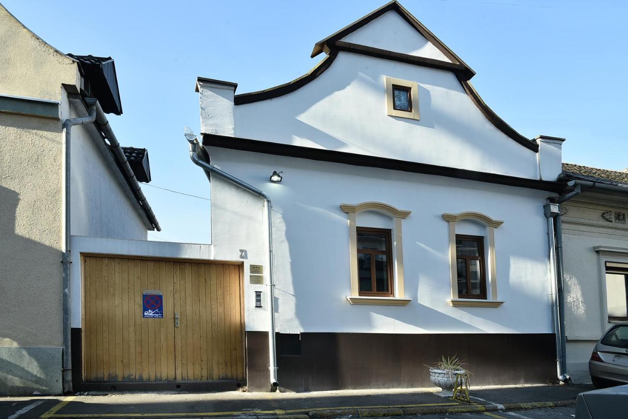 Vajda Apartments Novi Sad Esterno foto